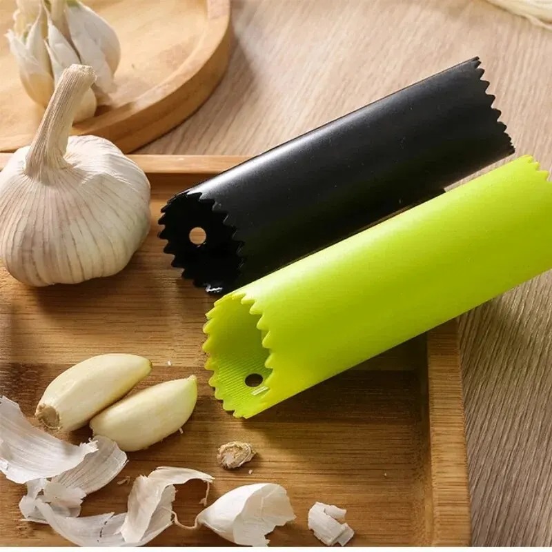 أنبوب متجرد الثوم تقشير تقشير  - مراجعة Kitchen Gadgets That Are Useful وسعره