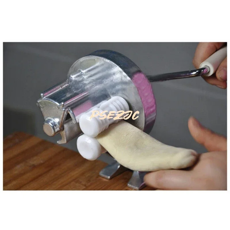 آلة صنع النودلز المنزلية متعدد - مراجعة Kitchen Gadgets Machine وسعره