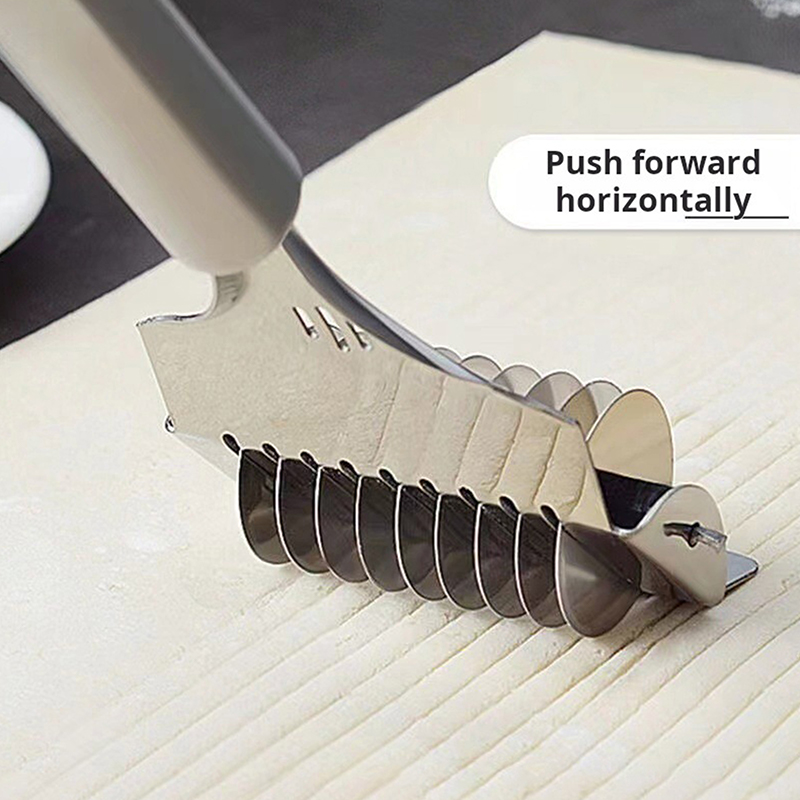 قطاعة سباغيتي يدوية من الفولاذ - مراجعة Kitchen Gadgets Machine وسعره